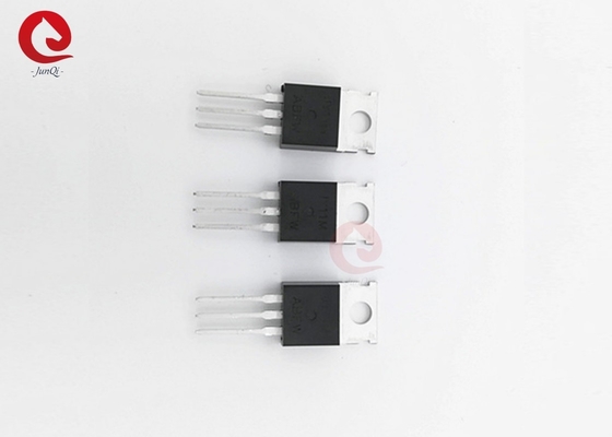 MOSFET JY11M para circuitos con conmutación dura y de alta frecuencia